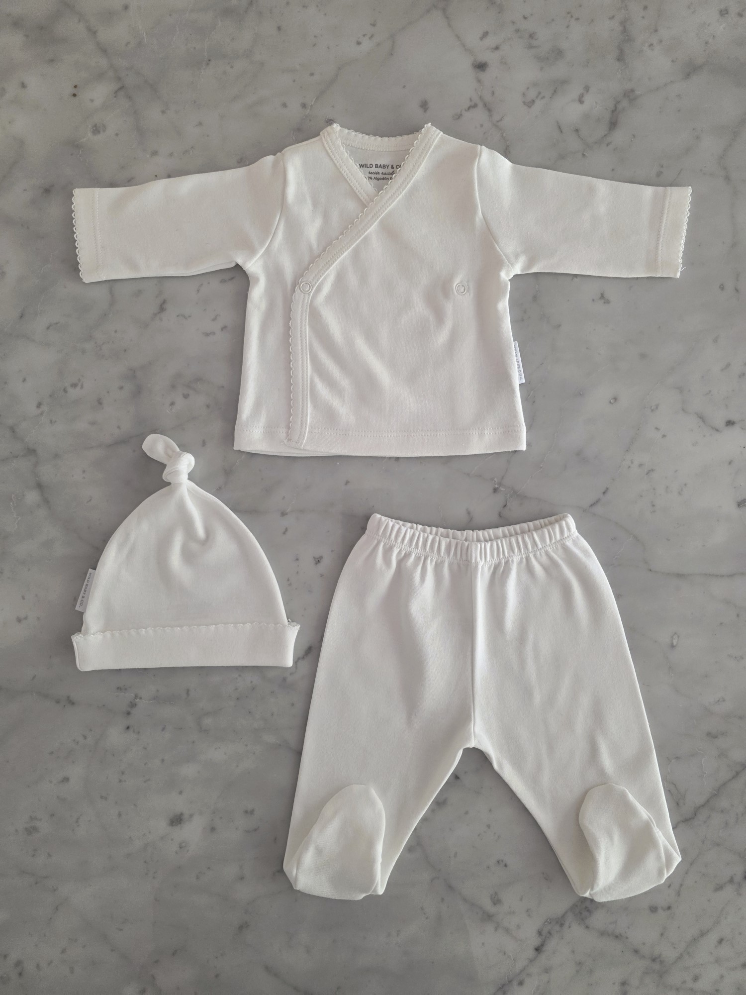 Ajuar_little_almond_regalos_de_nacimiento_wild_baby_co (1)