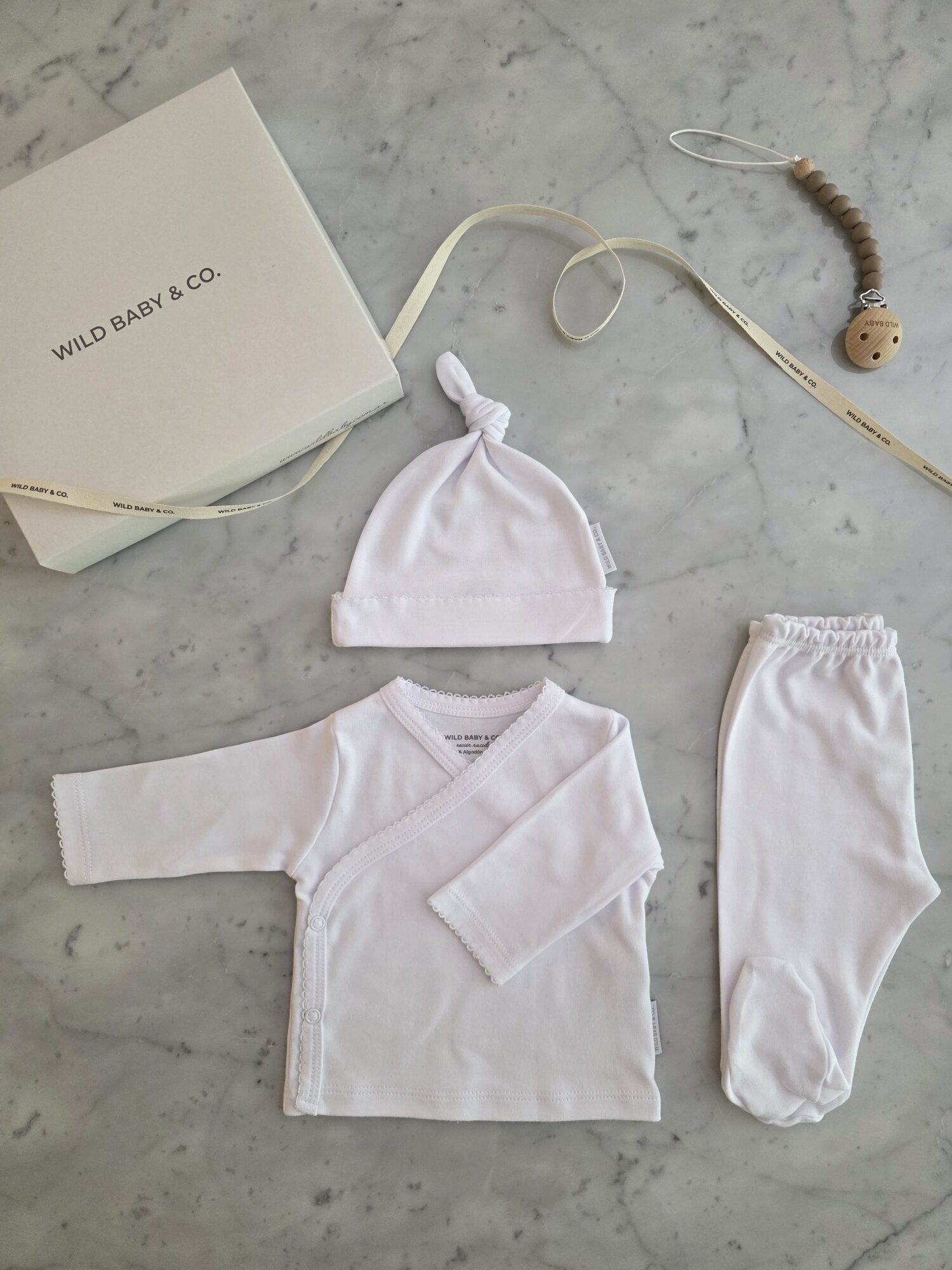 Ajuar_little_almond_regalos_de_nacimiento_wild_baby_co (5)