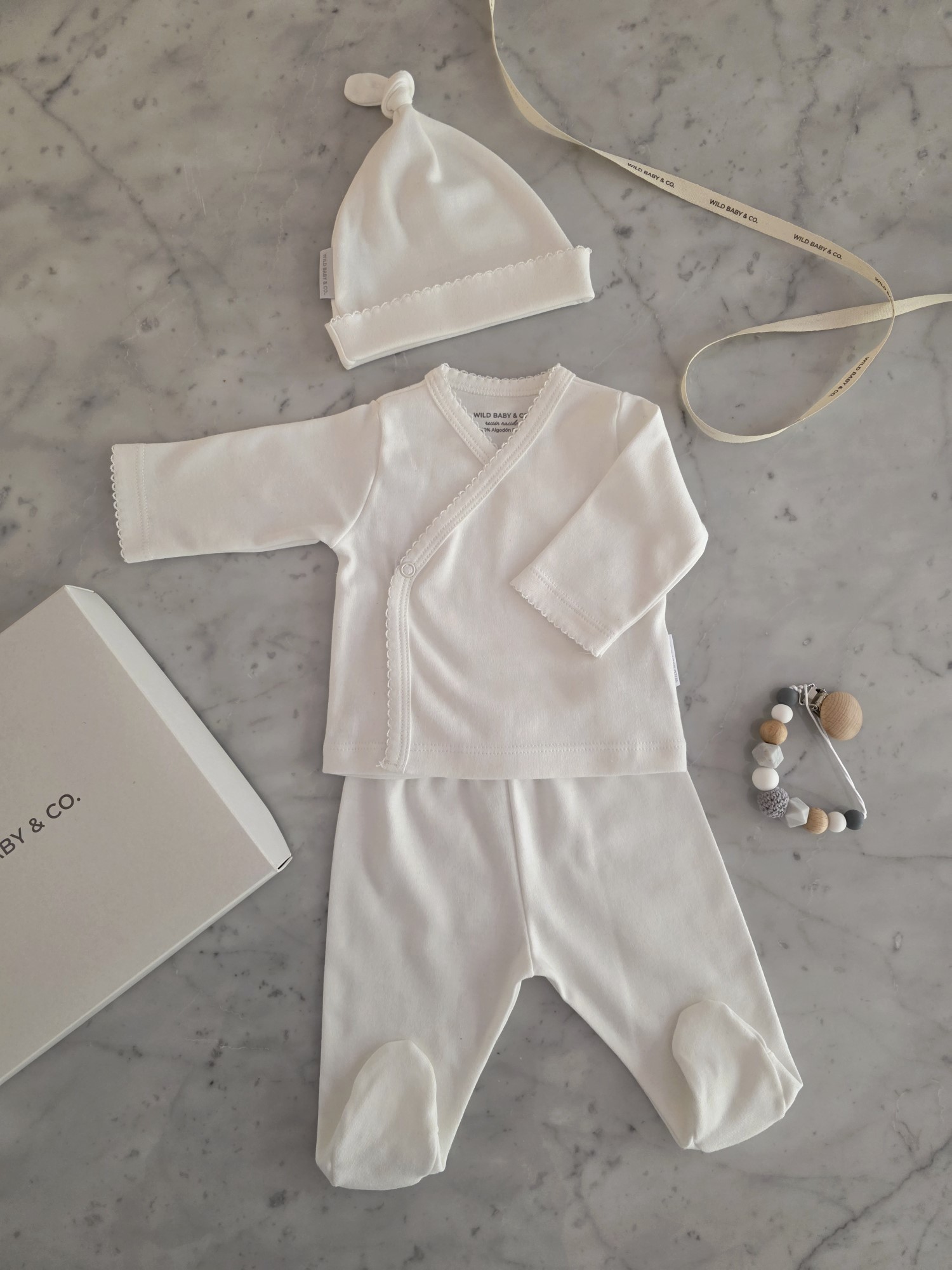 Ajuar_little_almond_regalos_de_nacimiento_wild_baby_co (9)