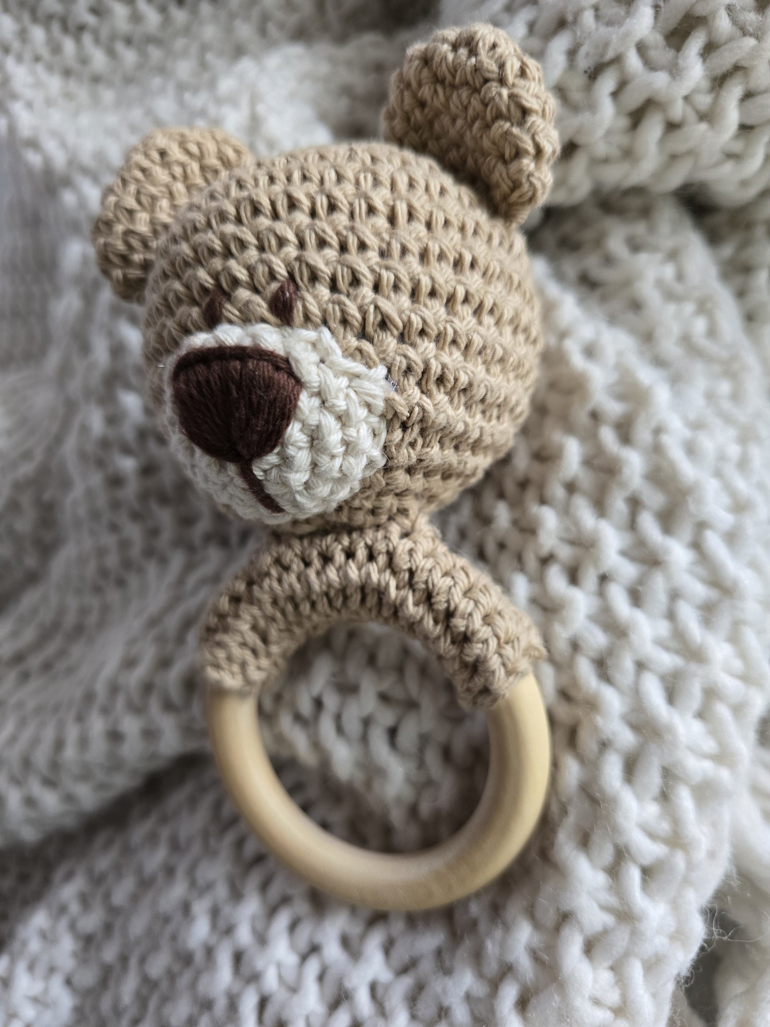 sonajero_tejido_amigurumi_para_bebe_regalo_De_nacimiento_little_paradise (4)