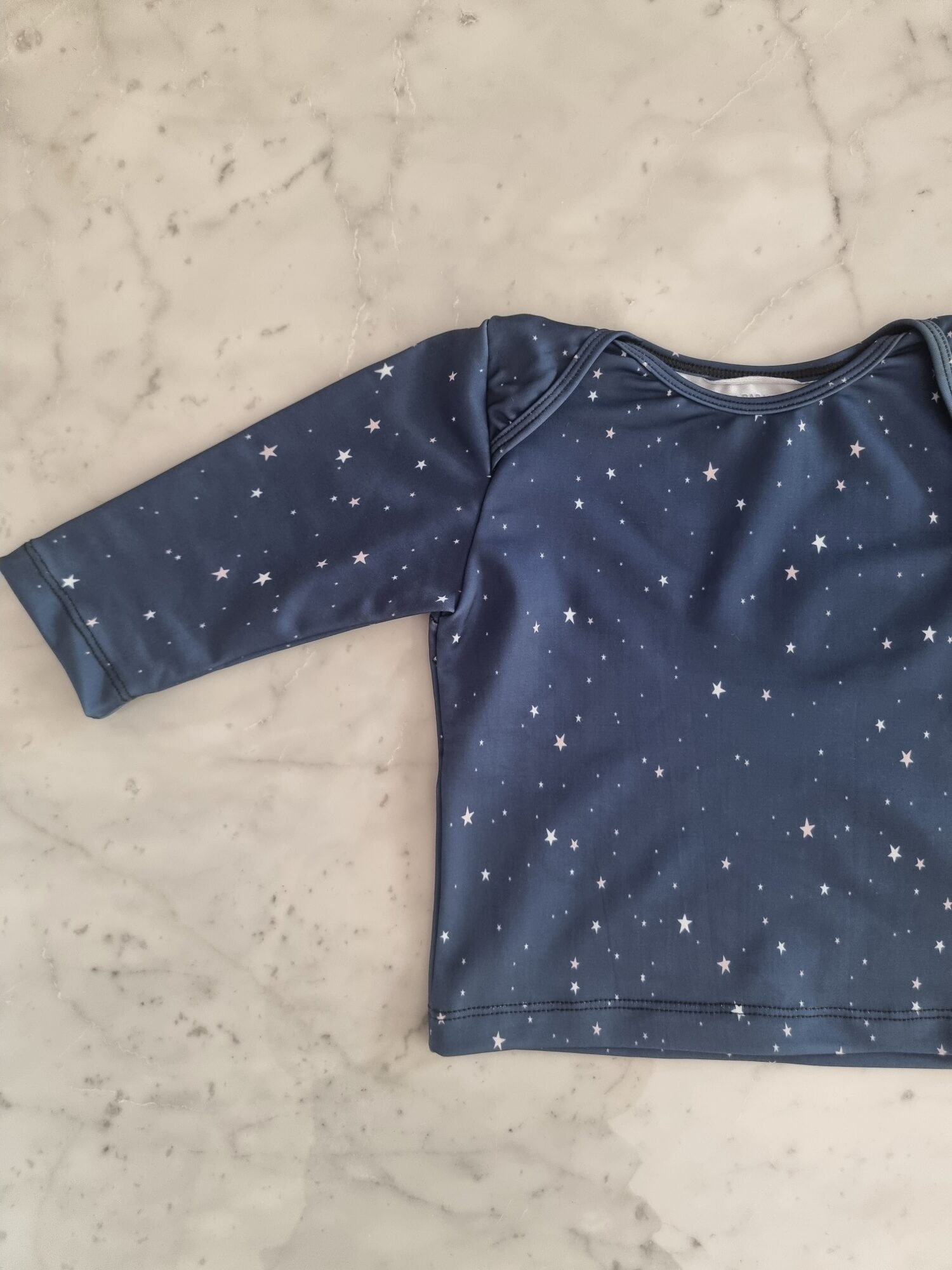 remera_manga_larga_proteccion_uv_bebes_remera_conjunto_regalos_de_nacimientos_little_paradise (10)