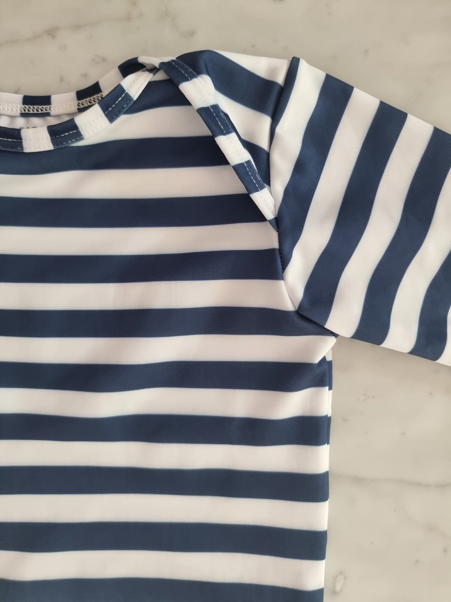 remera_manga_larga_proteccion_uv_bebes_remera_conjunto_regalos_de_nacimientos_little_paradise (6)