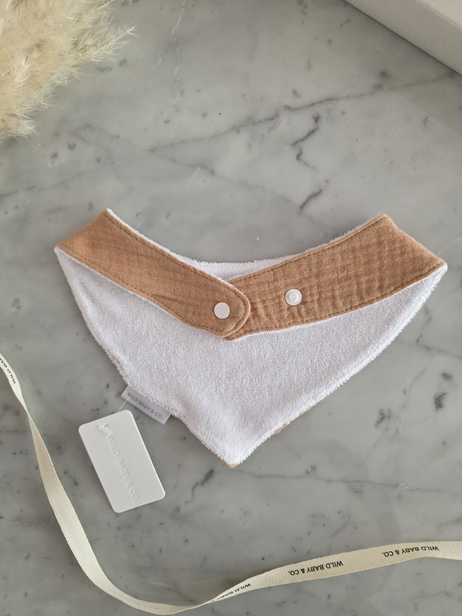 babero_bandana_haifa_100%algodon_classic_regalos_de_naciemiento_wild_baby_co (11)