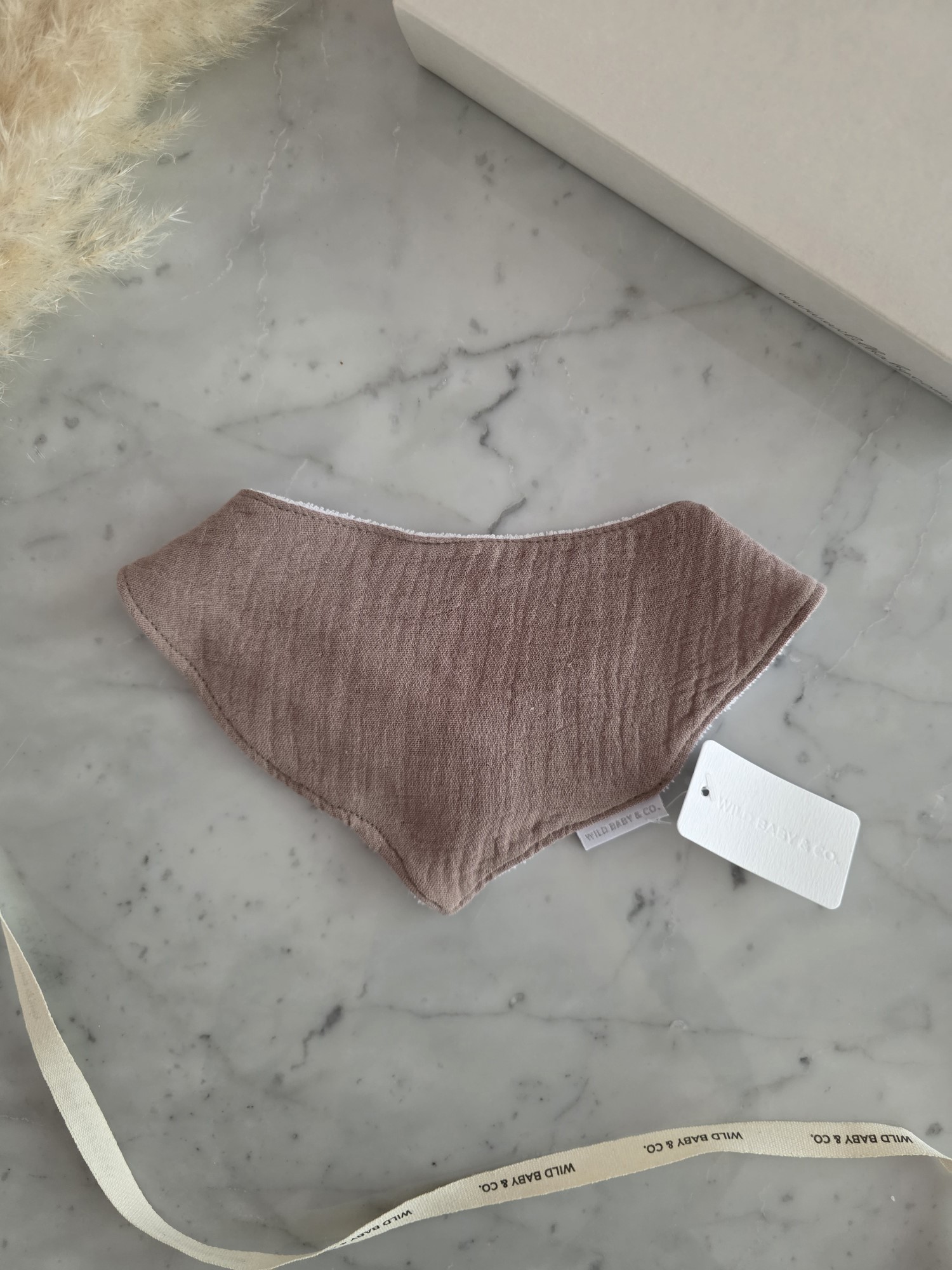 babero_bandana_haifa_100%algodon_classic_regalos_de_naciemiento_wild_baby_co (15)