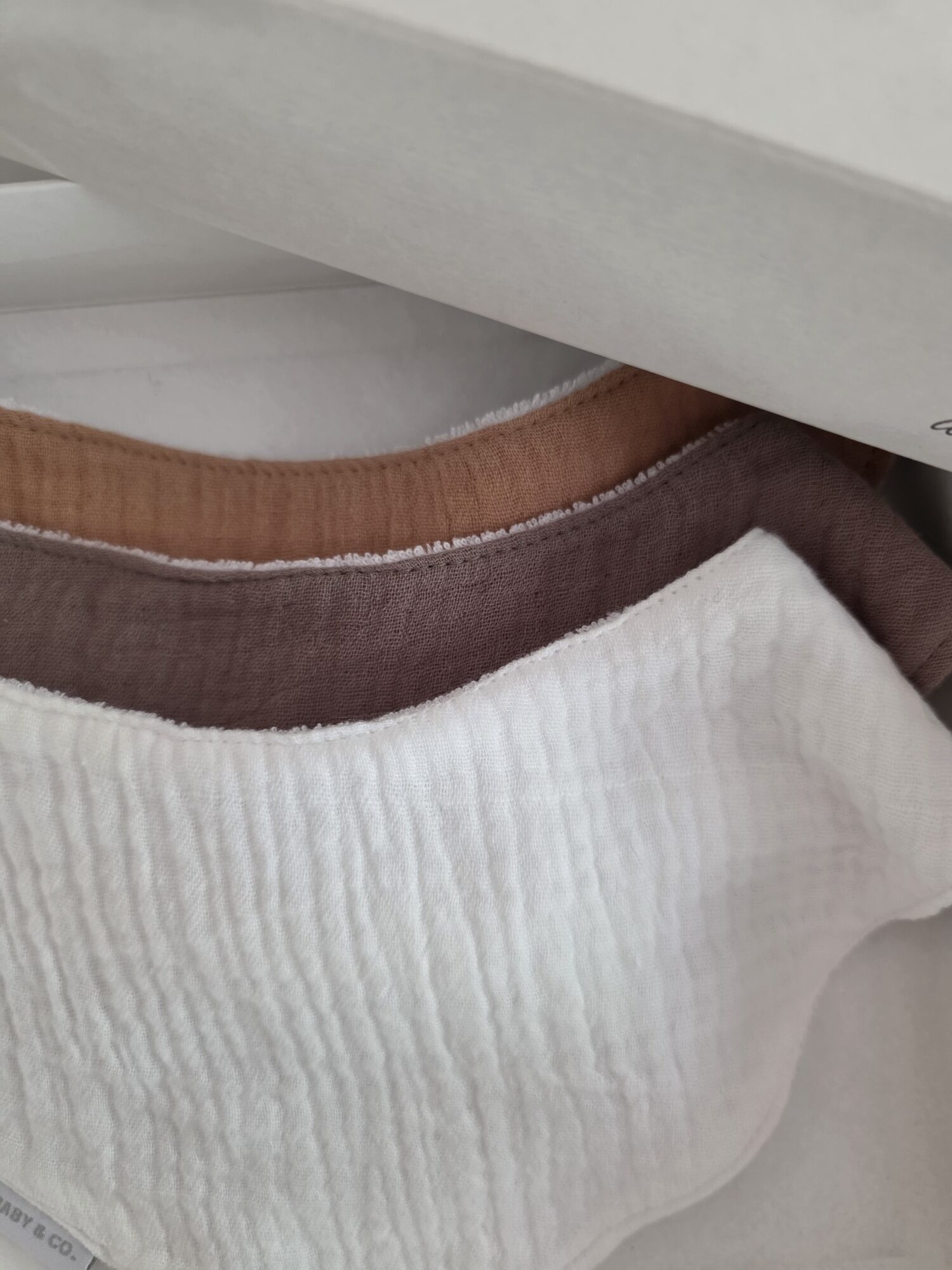 babero_bandana_haifa_100%algodon_classic_regalos_de_naciemiento_wild_baby_co (31)