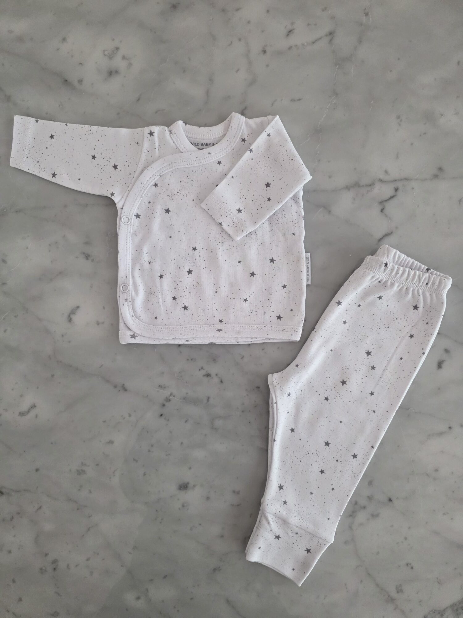 Ajuar_pima_little_star_2piezas_regalos_De_naicmiento_wild_baby_co (4)