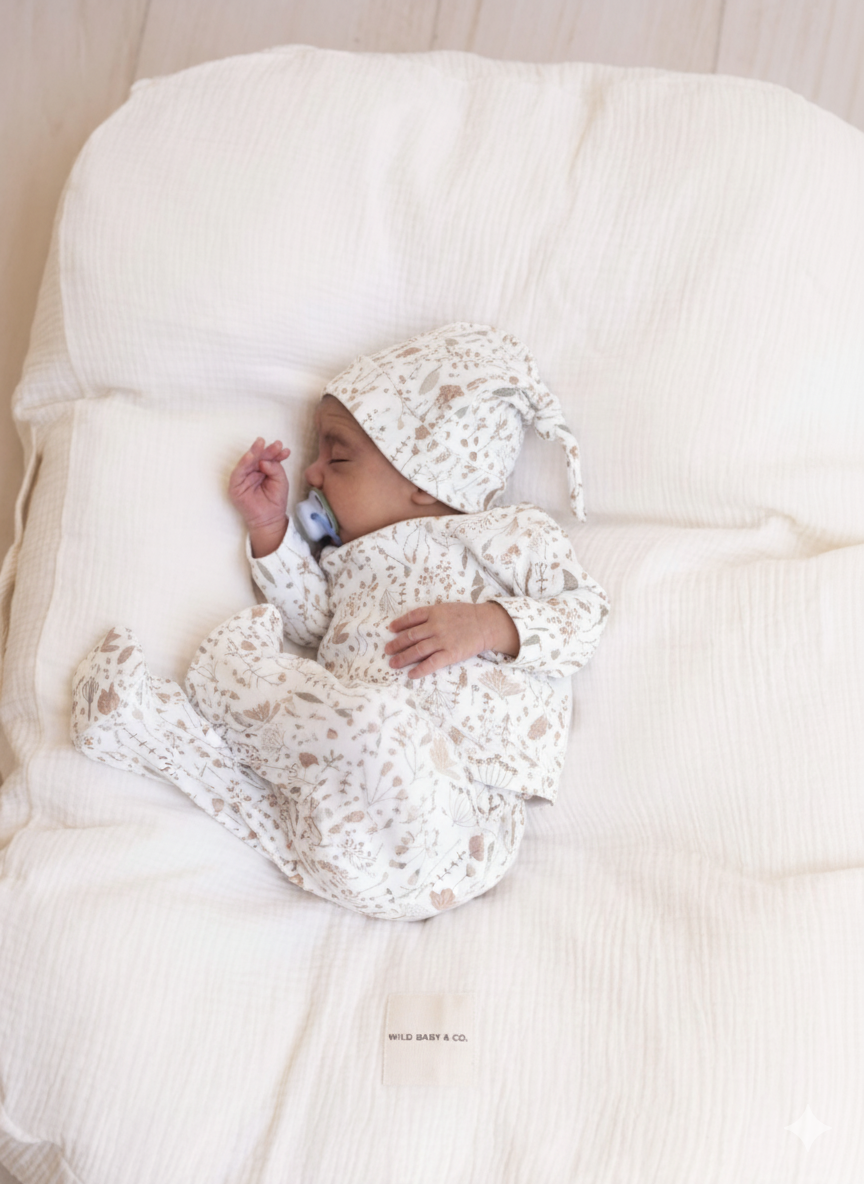 ajuar_liberty_100%_algodo_regalos_de naciemiento_wild_baby