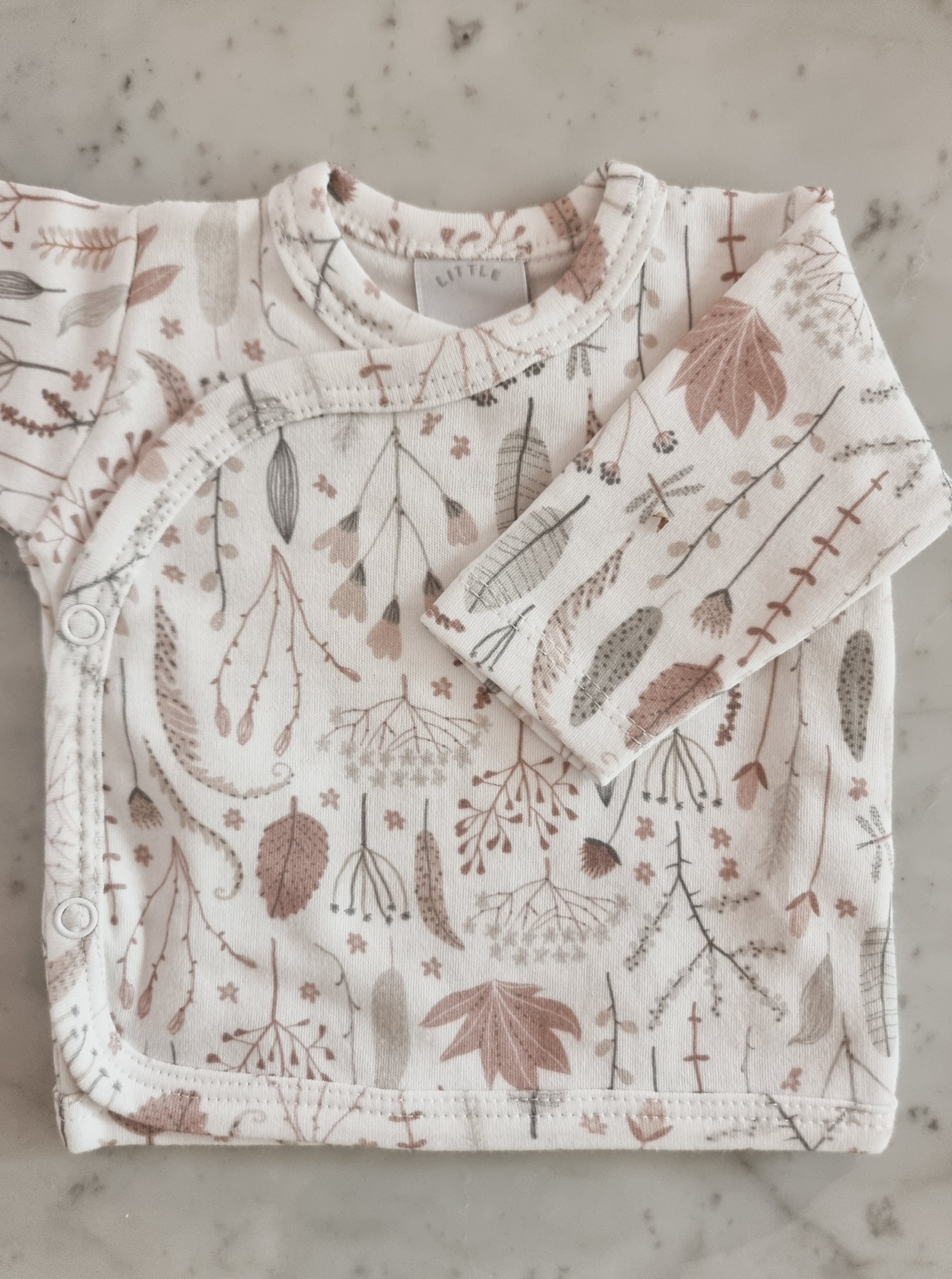 ajuar_pima_de_algodon_babita_pantalon_gorrito_clinica_para_bebes_regalos_nacimientos_little_paradise (5)