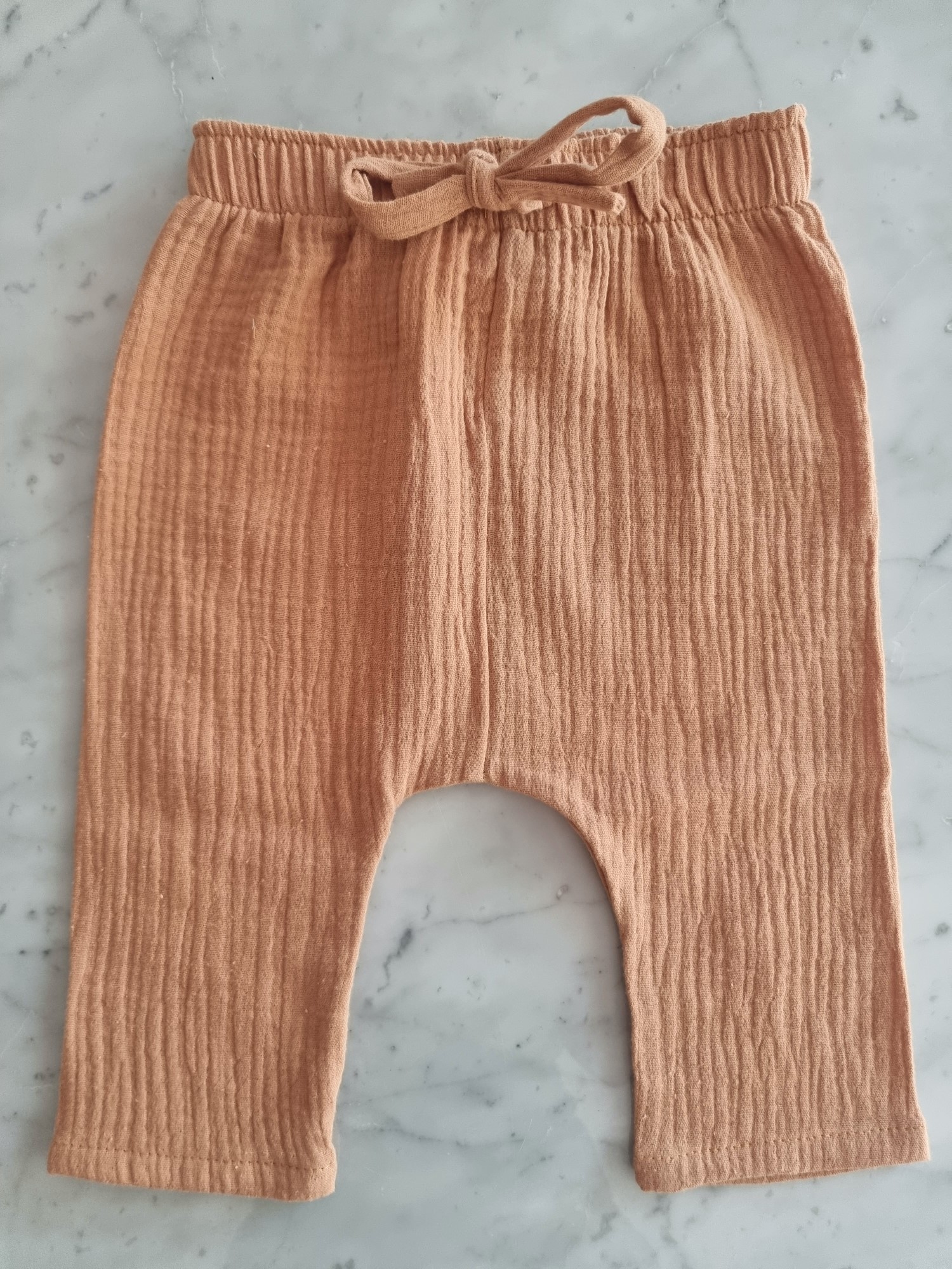pantalón_babucha_bebé_gasa-de-algodón_little-paradise (6)