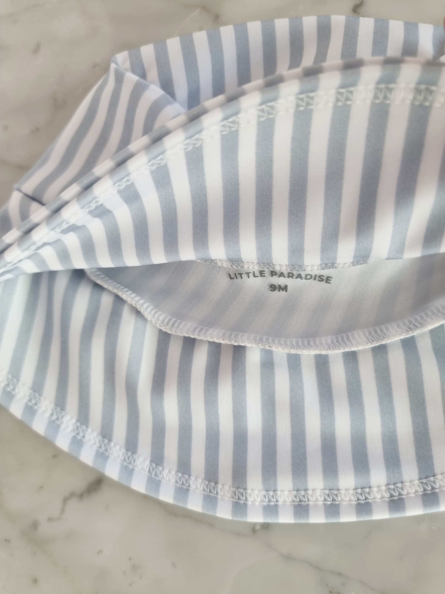 prendas_remera_short_piluso_uv_para_bebes_en_la_playa_proteccion_regalos_de_nacimientos_little_paradise (6)