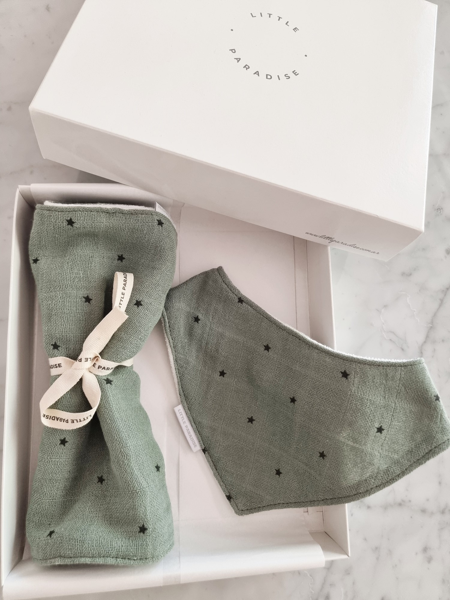 babero_bandana_y_babita_tulum_para_bebes_regalos_de_nacimientos_little_paradise (2)