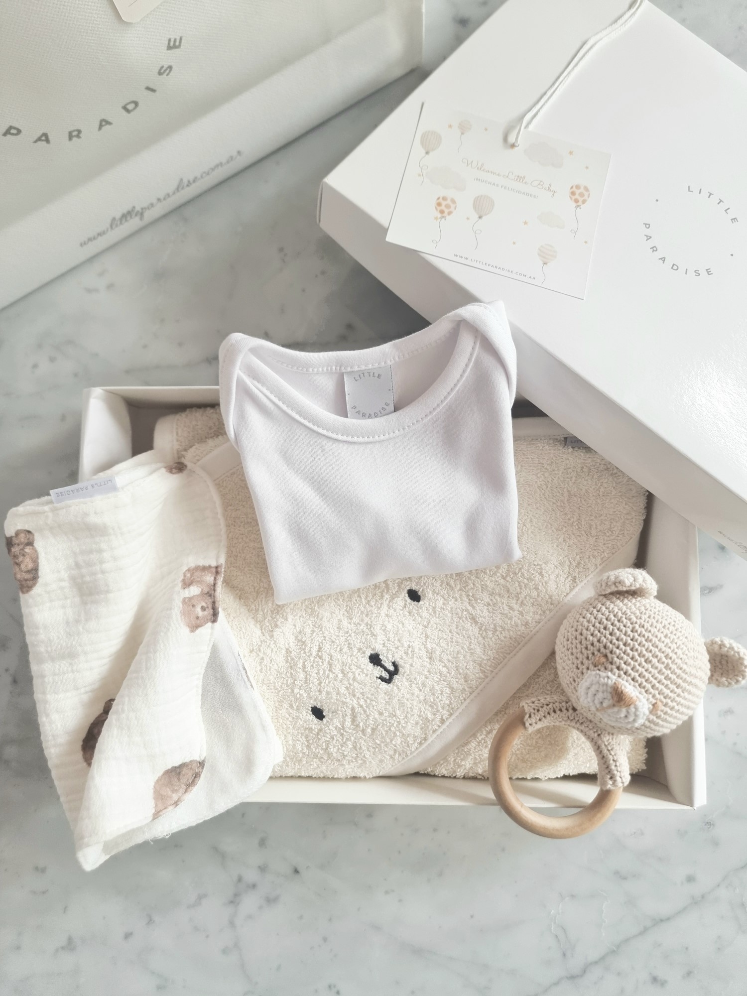 gift_box_para_regalar_nacimientos_bebes_body_pima_algodon_toallon_sonajero_babita_little_paradise (1)