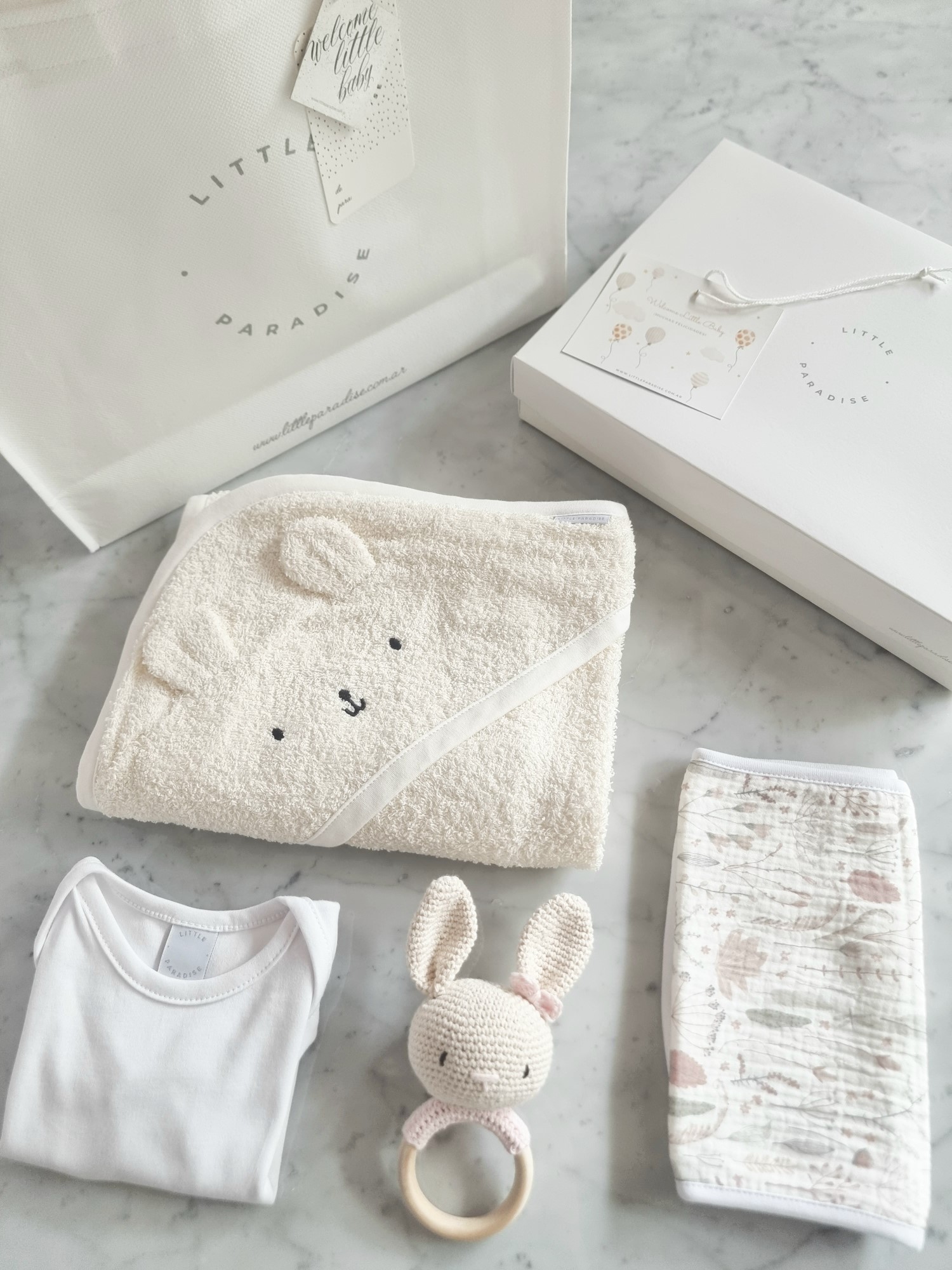 gift_box_para_regalar_nacimientos_bebes_body_pima_algodon_toallon_sonajero_babita_little_paradise (11)