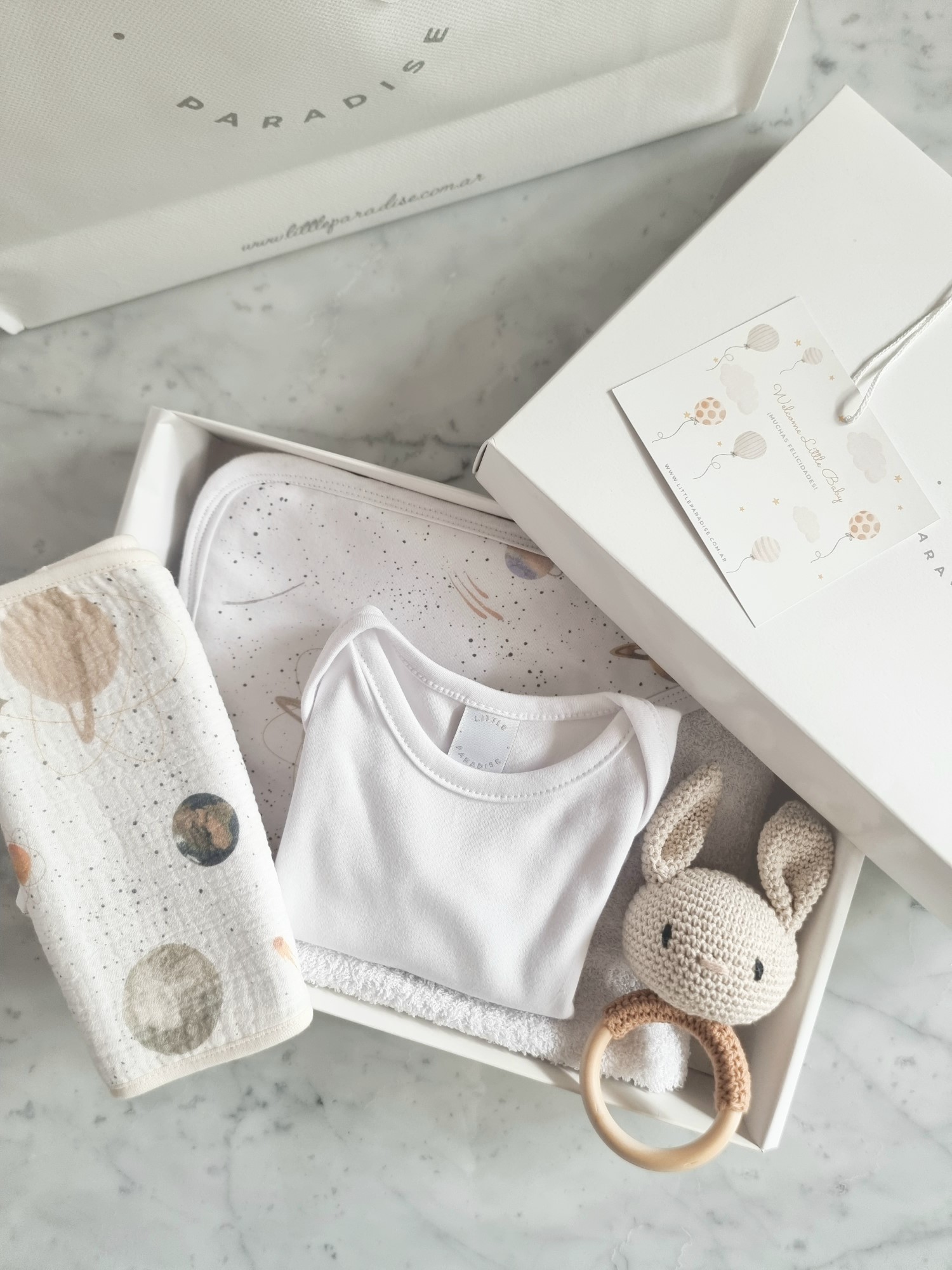 gift_box_para_regalar_nacimientos_bebes_body_pima_algodon_toallon_sonajero_babita_little_paradise (6)