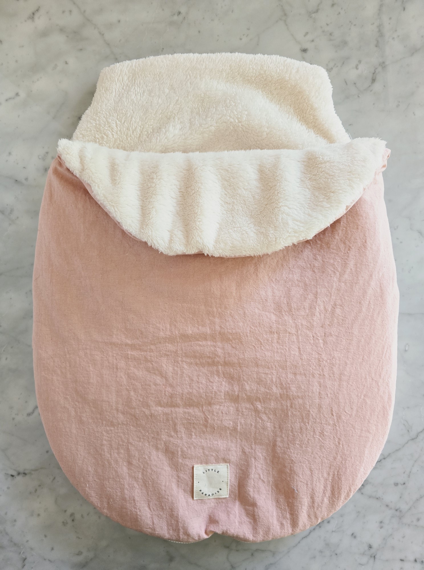 portaenfant_de_corderito_para_bebes_cochecito_inversal_abrigados_little_paradise (1)