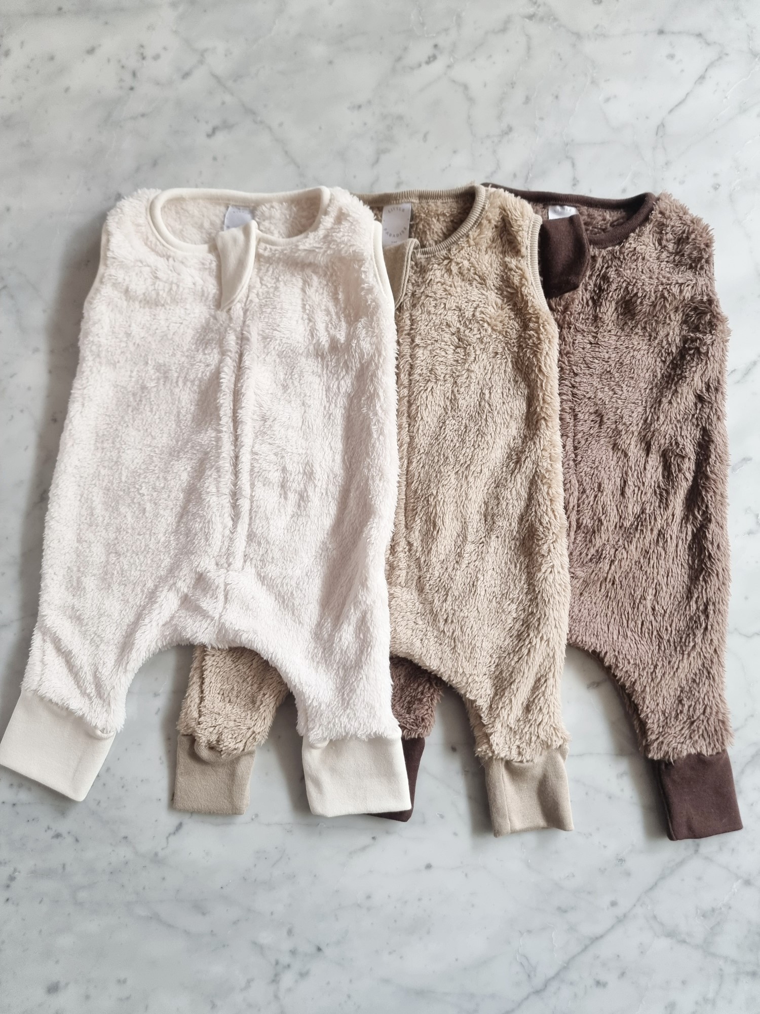 saco_de_dormir_para_bebes_sherpa_abrigado_invierno_con_pie_regalo_de_nacimiento_little_paradise (15)
