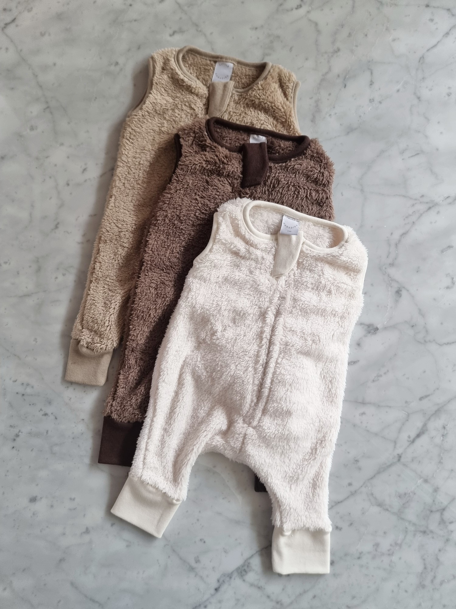 saco_de_dormir_para_bebes_sherpa_abrigado_invierno_con_pie_regalo_de_nacimiento_little_paradise (16)