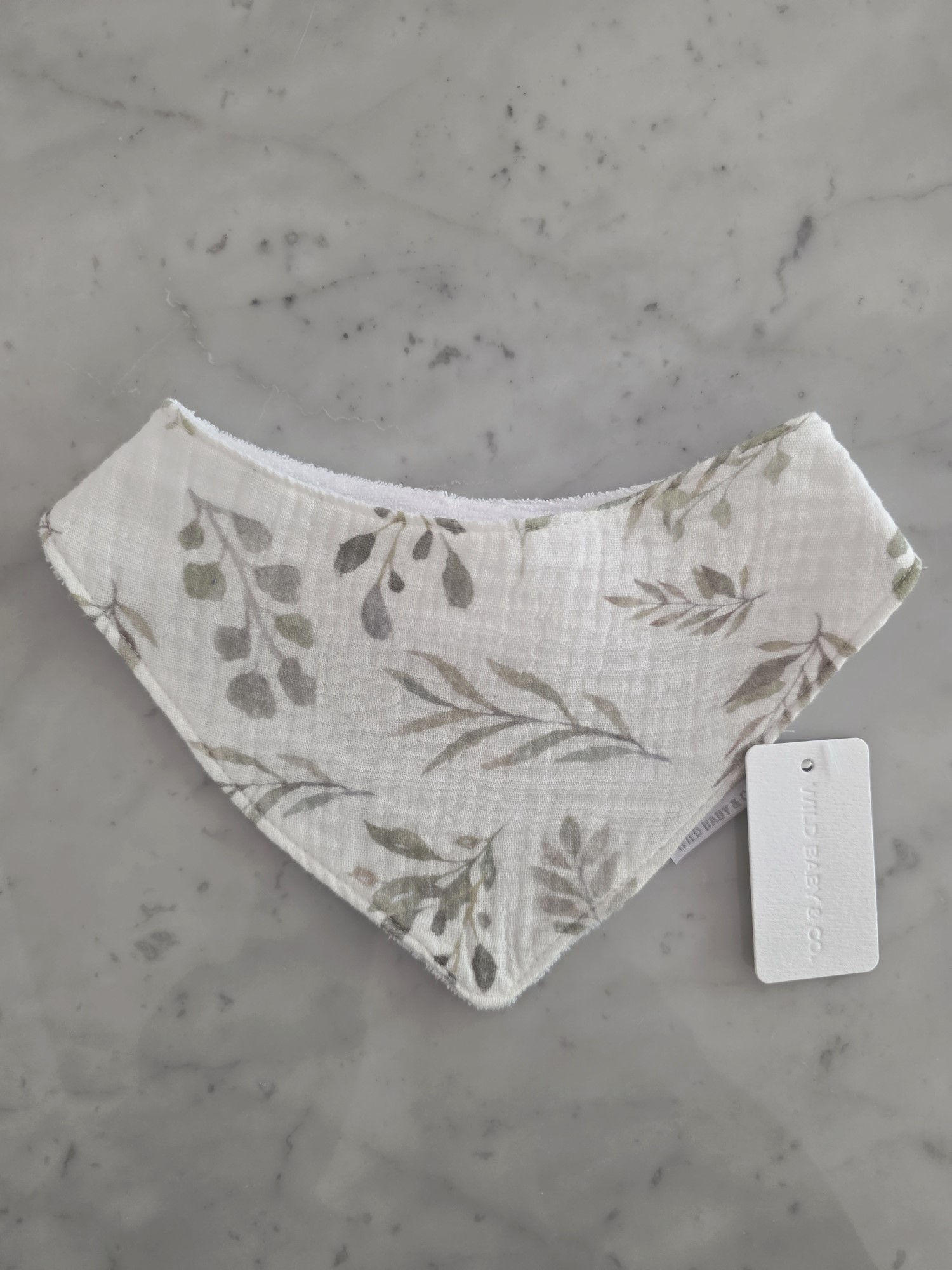 Babero_bandana_haifa_regalos_de_naciemiento_wild_baby_co (7)