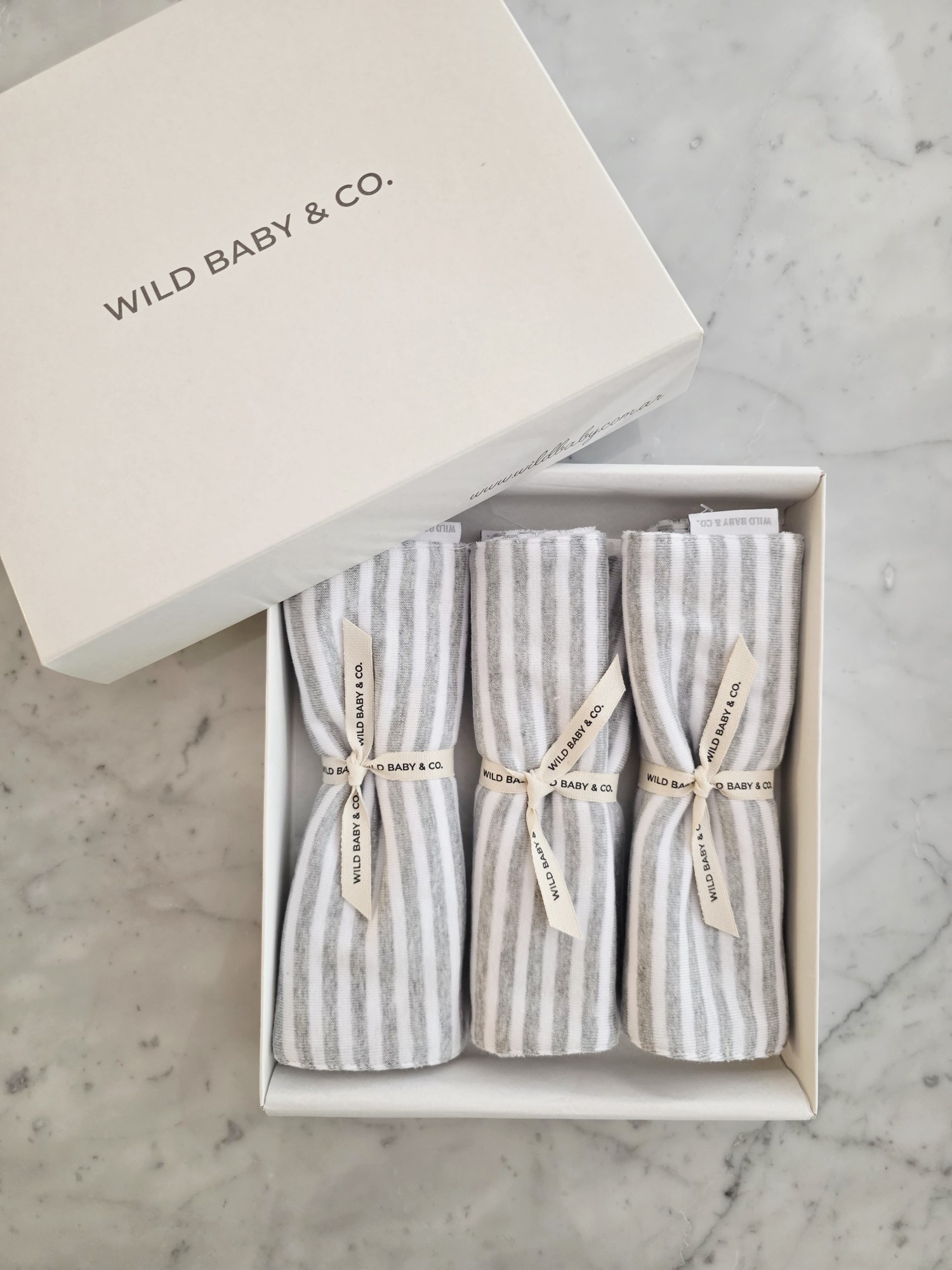 Babitas_stripes_regalos_de_nacimiento_wild_baby_co (1)