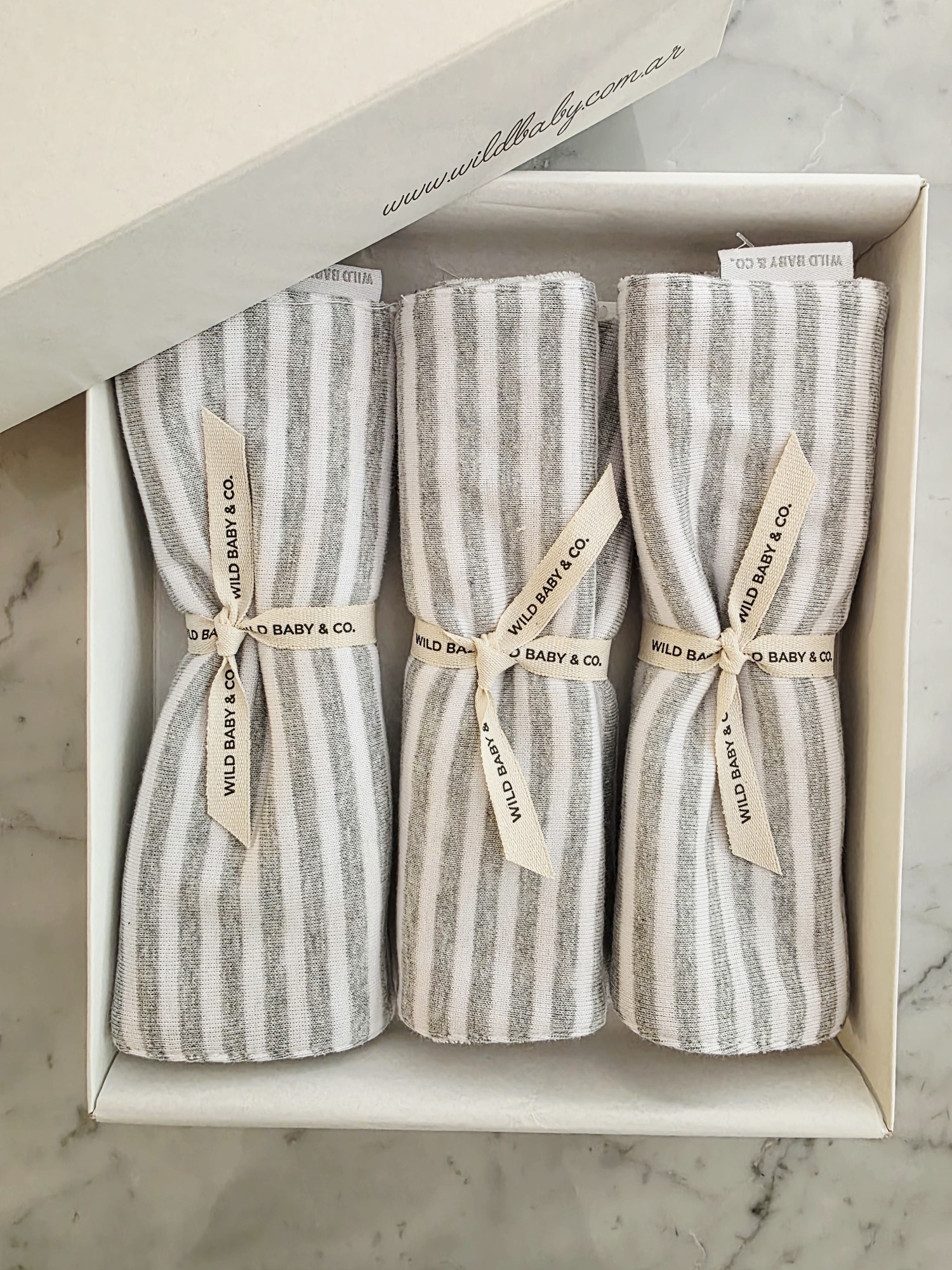 Babitas_stripes_regalos_de_nacimiento_wild_baby_co (2)