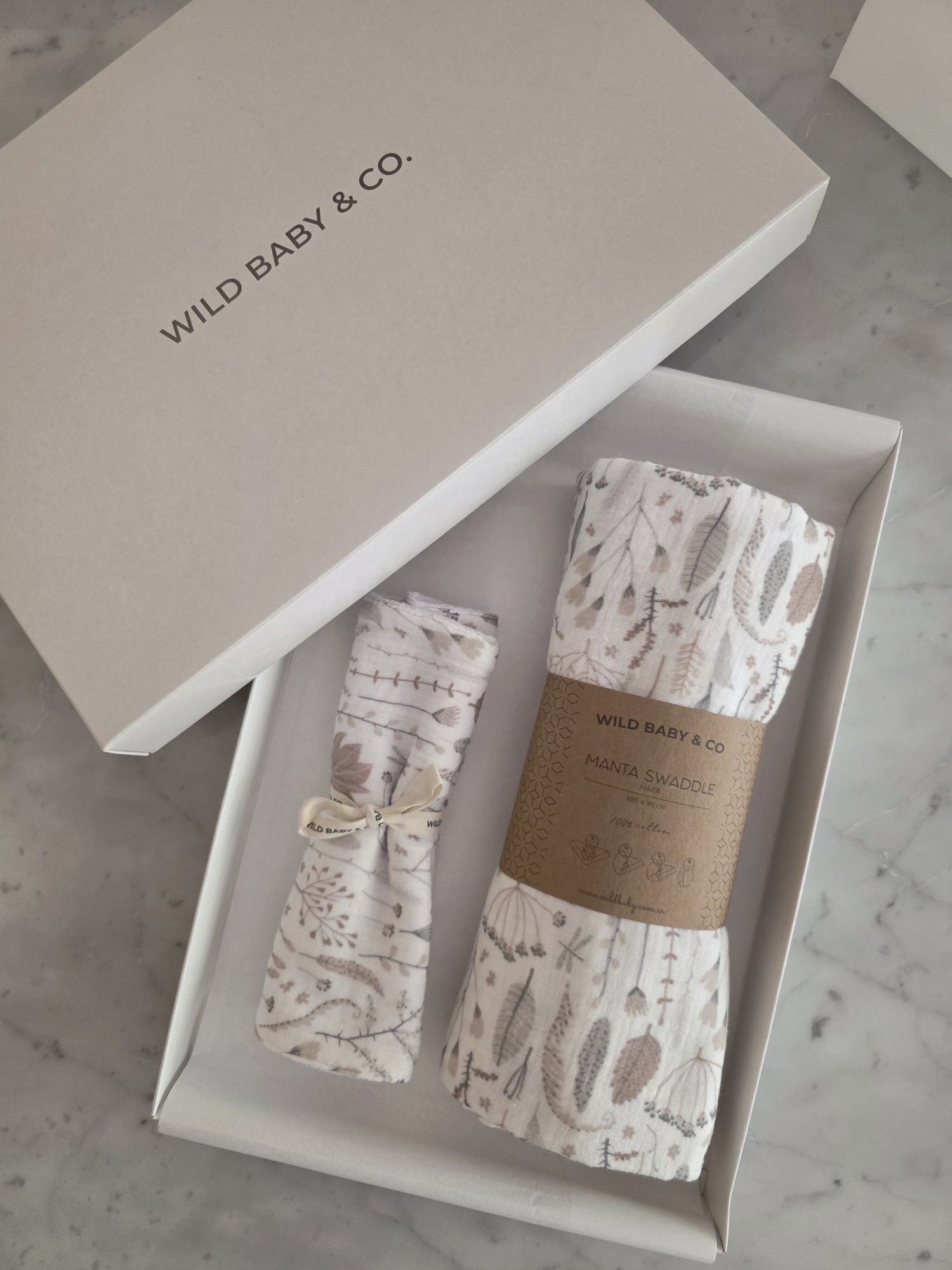 Set_swaddle_y_babita_haifa_regalo_de_naciemiento_wild_baby_co (14)