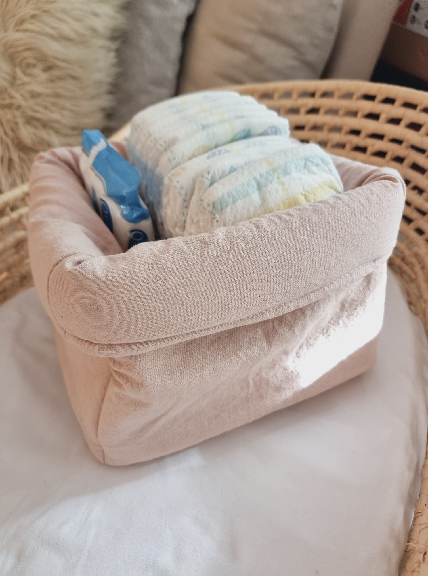 organizador_pañalero_tusor_para_bebes_pañales_oles_cuna_habitacion_bebe_Regalo_little_paradise (1)