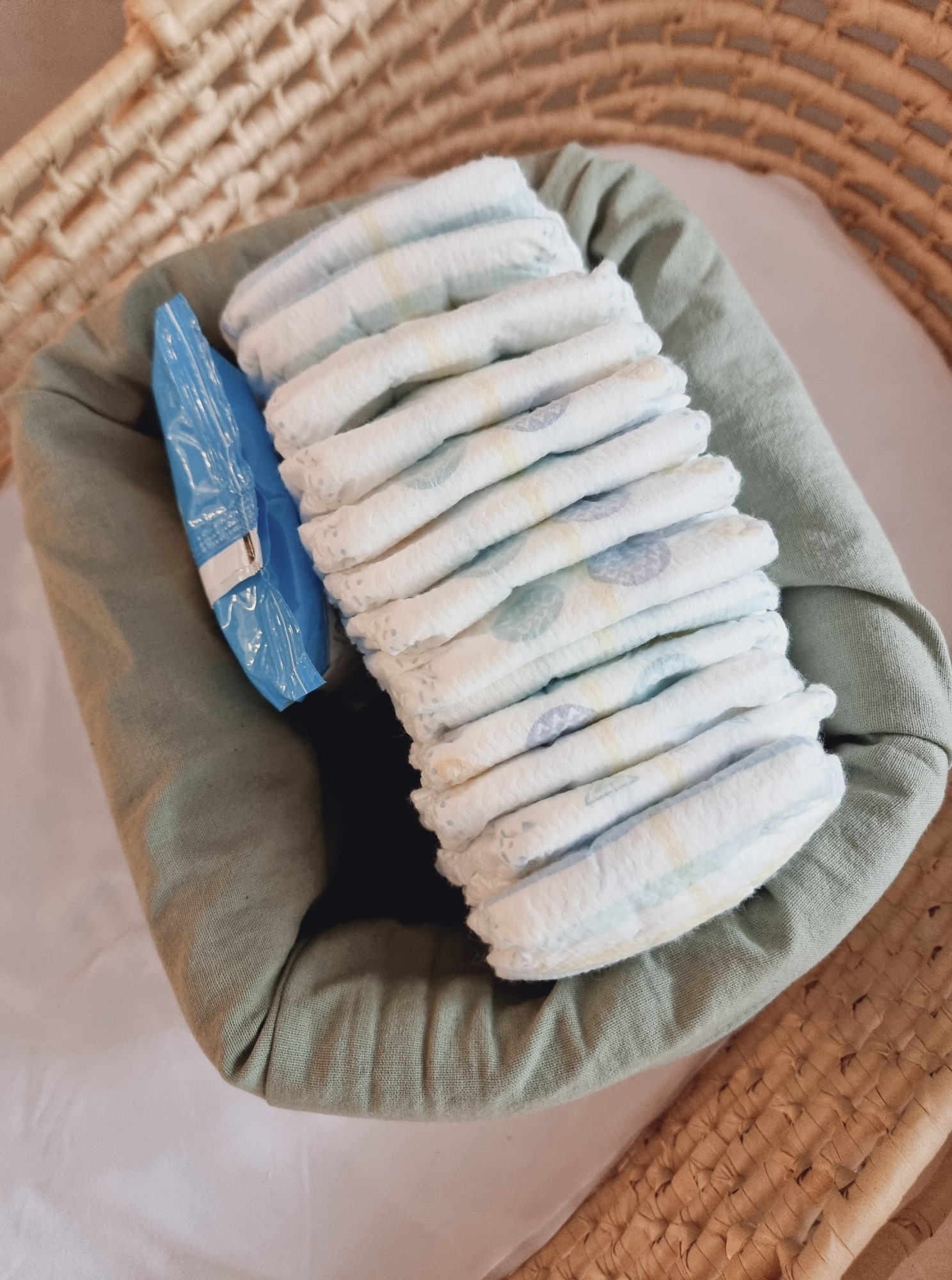 organizador_pañalero_tusor_para_bebes_pañales_oles_cuna_habitacion_bebe_Regalo_little_paradise (10)