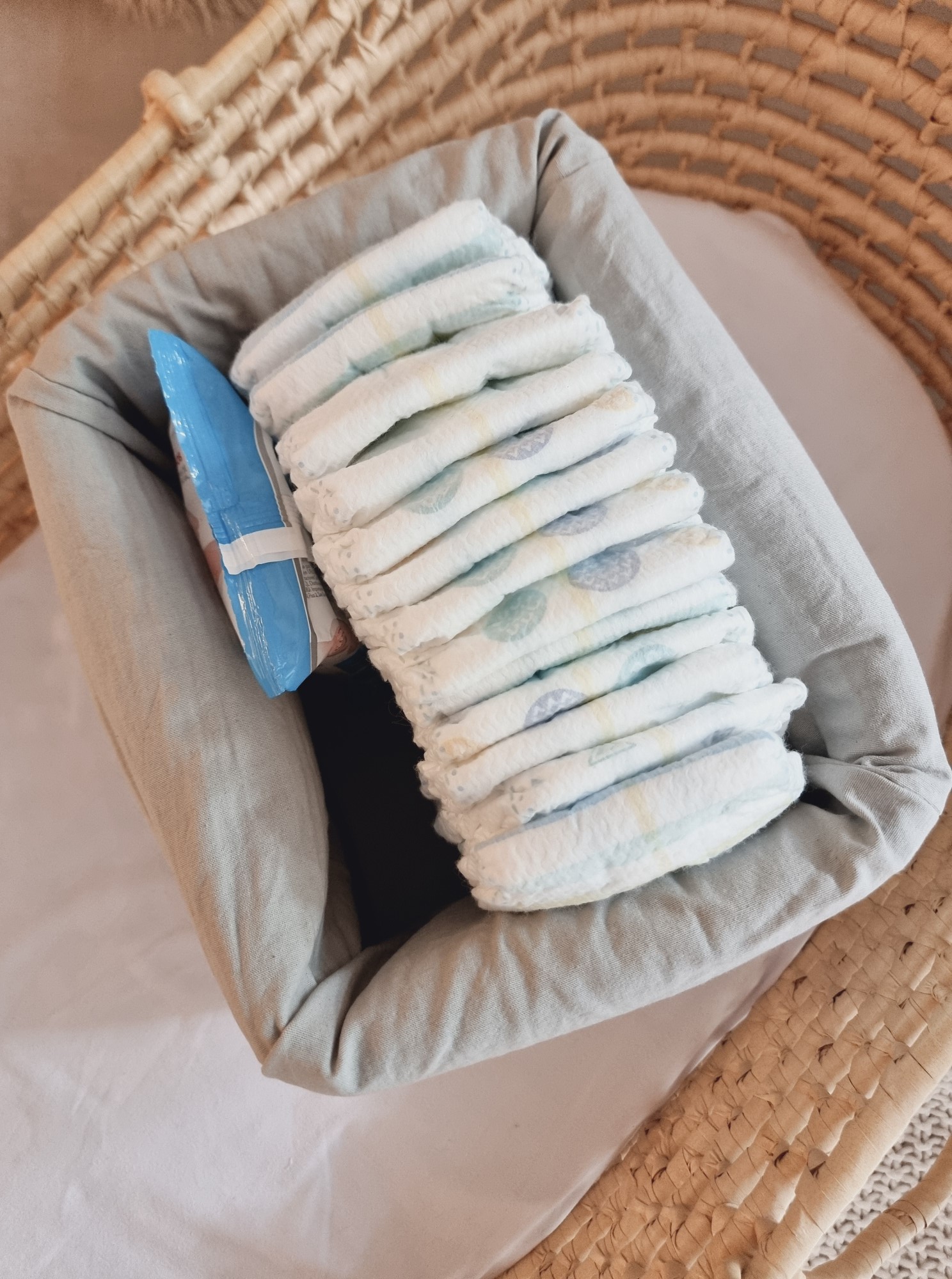 organizador_pañalero_tusor_para_bebes_pañales_oles_cuna_habitacion_bebe_Regalo_little_paradise (12)