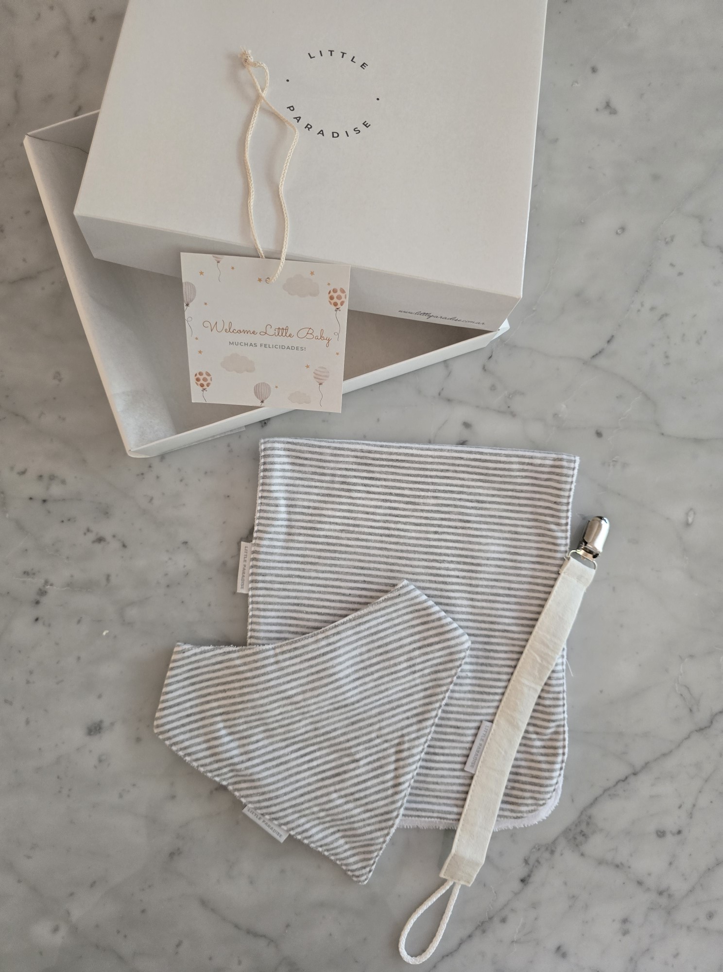 babero_babita_de _algodon_portachupete_accesorios_para_bebes_regalos_de_nacimientos_little_paradise (1)