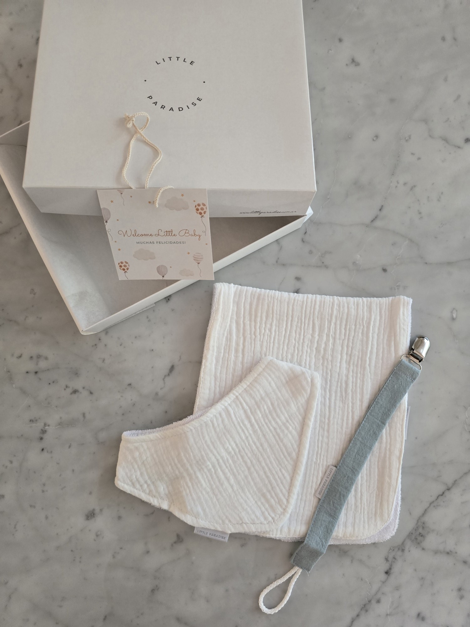 babero_babita_de _algodon_portachupete_accesorios_para_bebes_regalos_de_nacimientos_little_paradise (8)