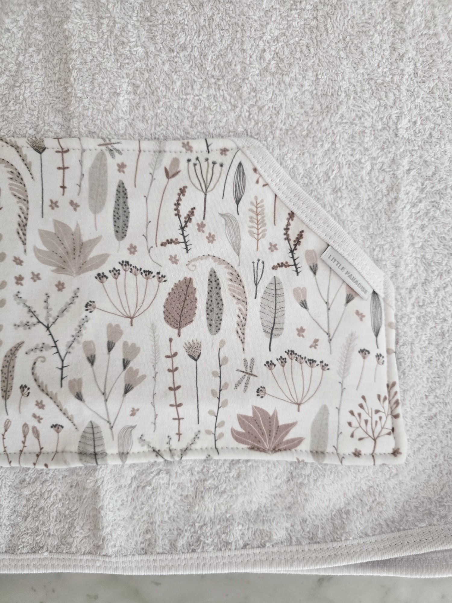 poncho_toallon_con_Capucha_con_diseños_regalo_par_bebe_little_paradise (10)