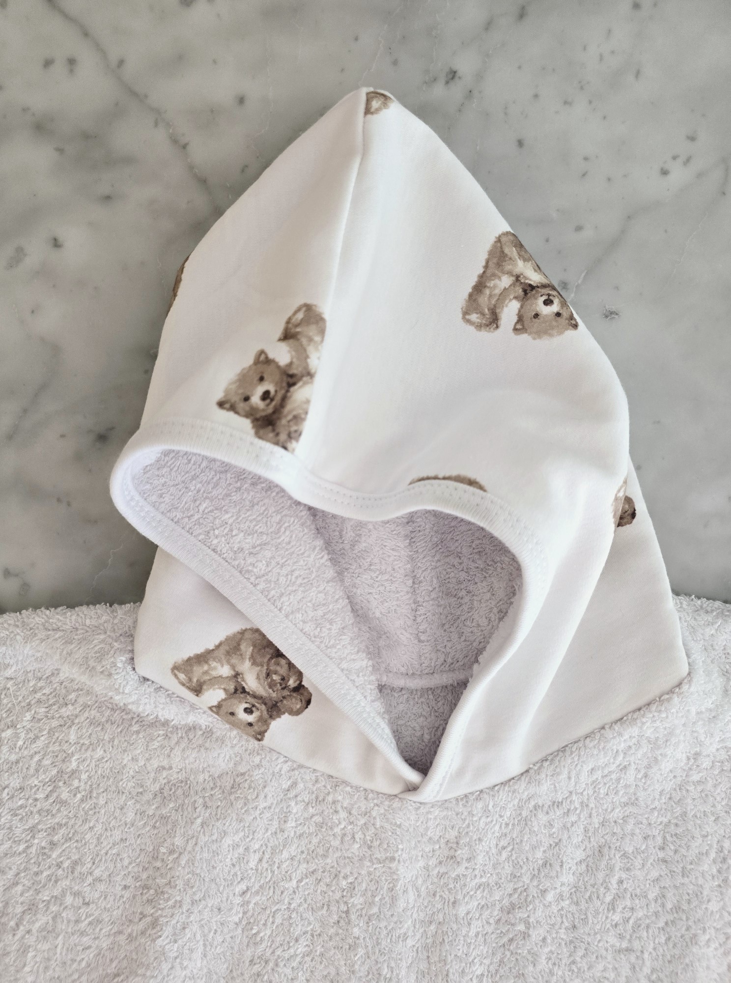 poncho_toallon_con_Capucha_con_diseños_regalo_par_bebe_little_paradise (23)