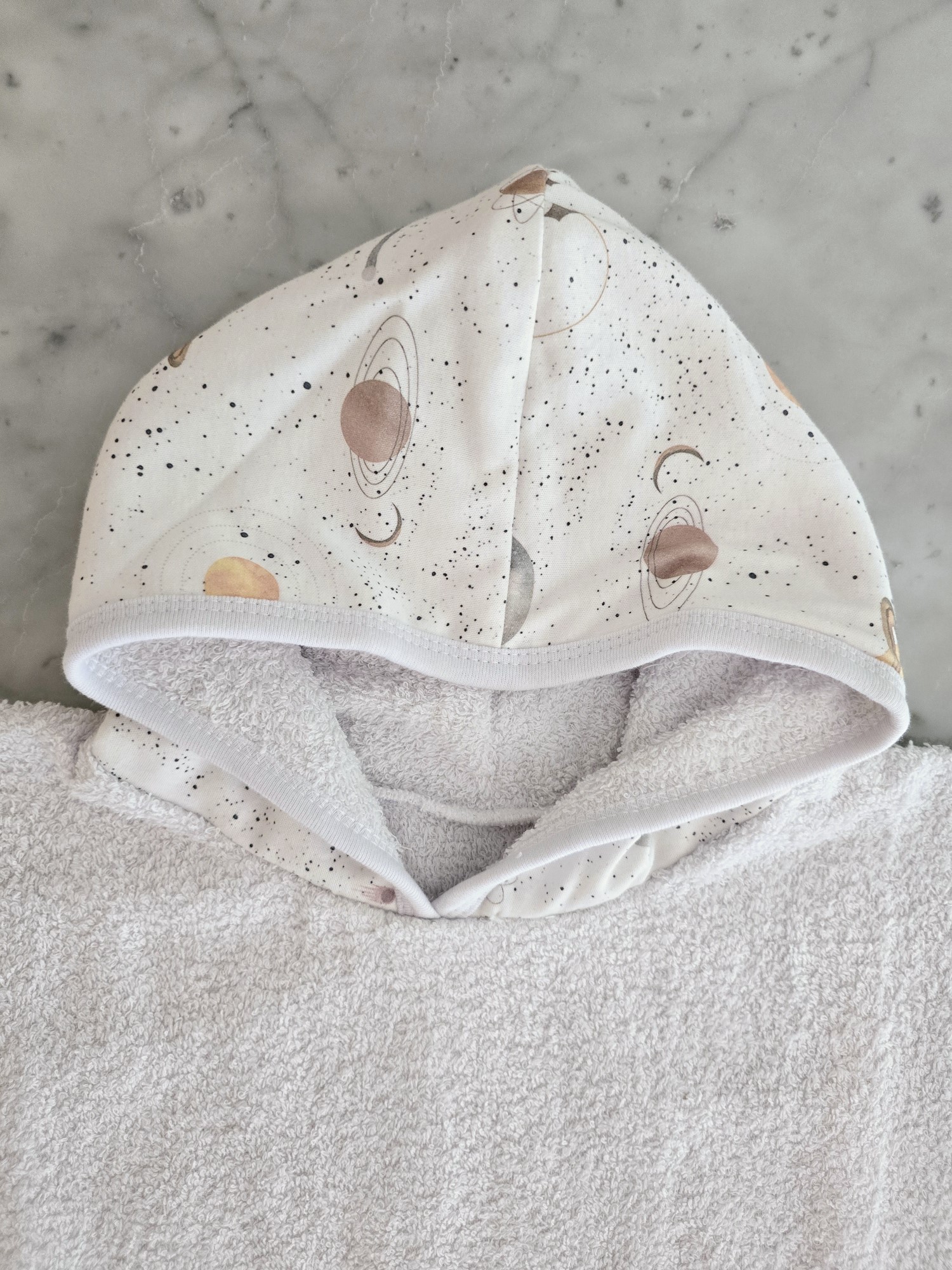 poncho_toallon_con_Capucha_con_diseños_regalo_par_bebe_little_paradise (35)