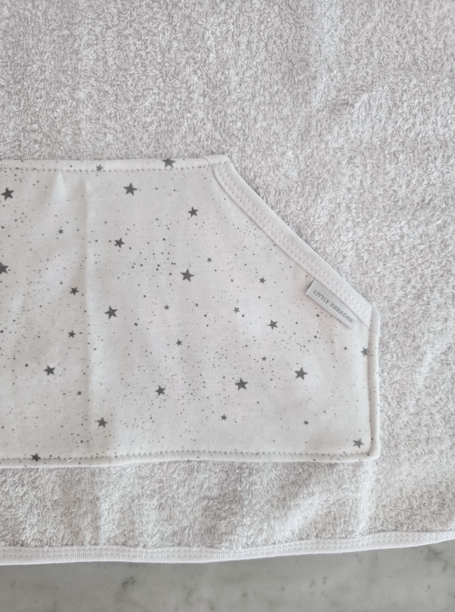 poncho_toallon_con_Capucha_con_diseños_regalo_par_bebe_little_paradise (37)