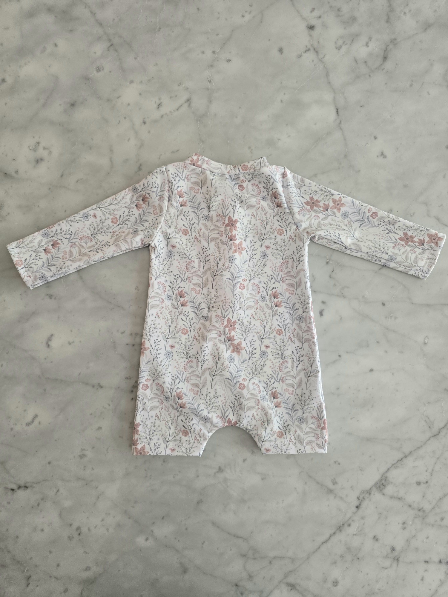 enterito_proteccion_uv_para_bebes_playa_lycra_prendas_de_verano_regalo_de_nacimiento_little_paradise (11)