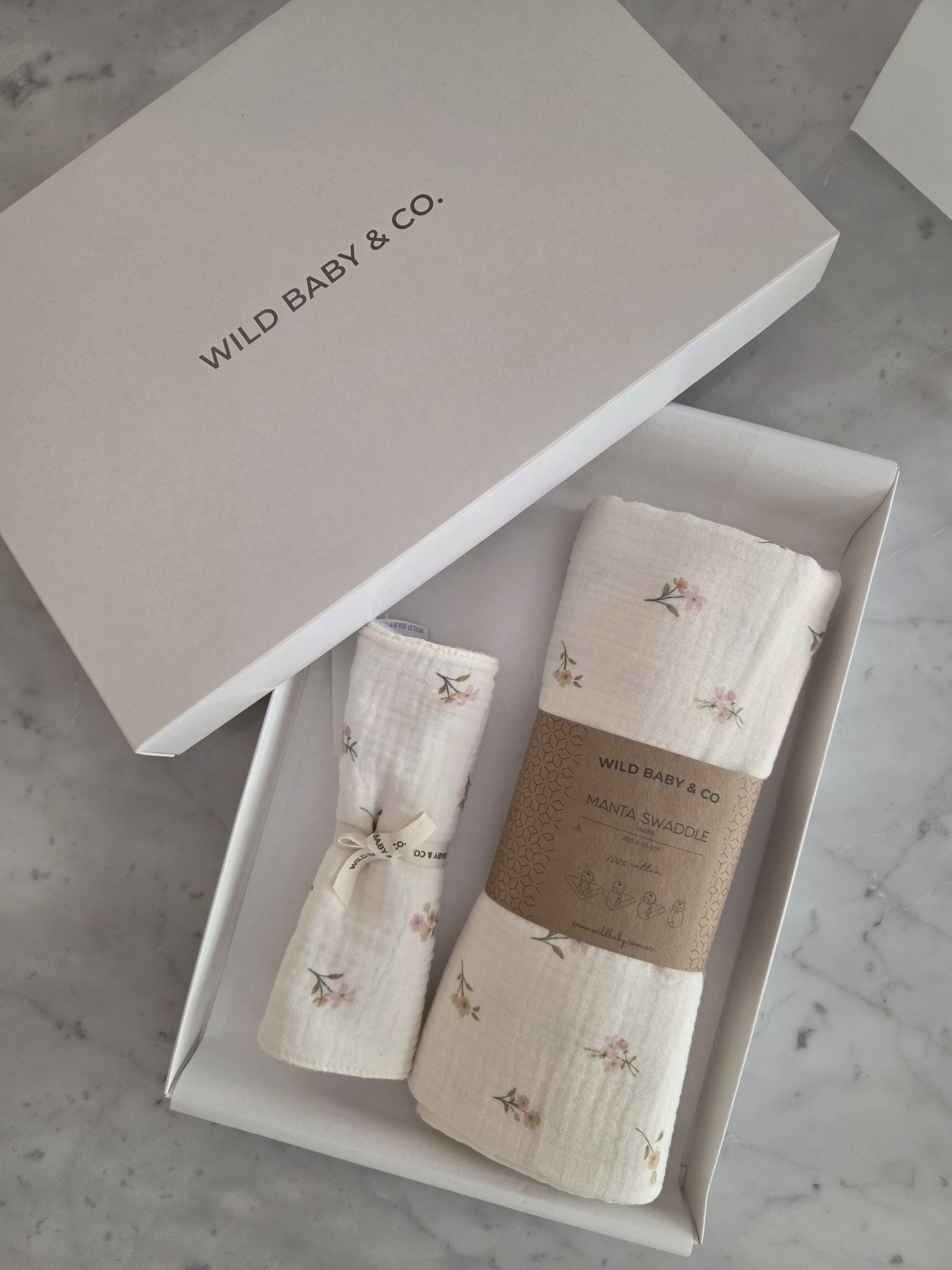 Set_swaddle_y_babita_haifa_regalo_de_naciemiento_wild_baby_co (38)