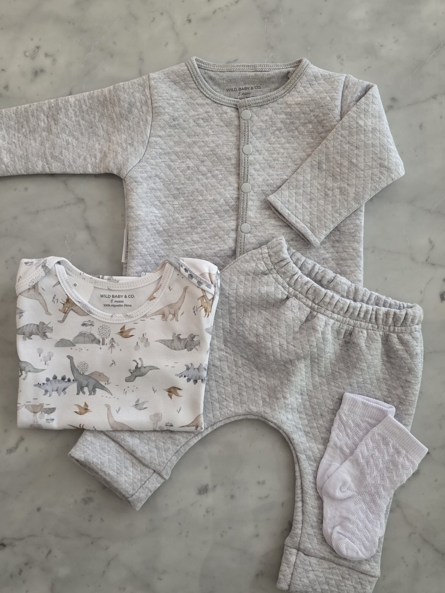 conjuntos_y_set_de_bebe_regalos_de_nacimiento_wild_baby_co (13)