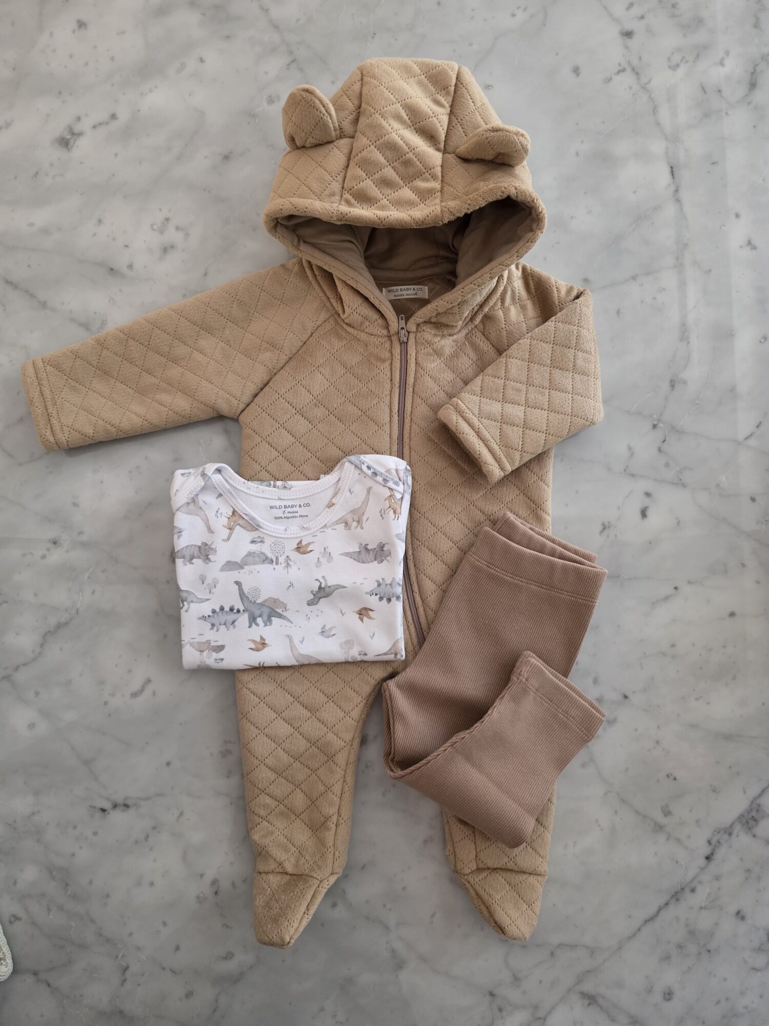 conjuntos_y_set_de_bebe_regalos_de_nacimiento_wild_baby_co (16)